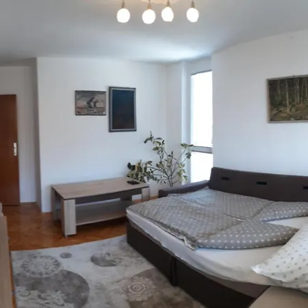 Ambrela 2 Apartment