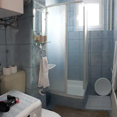Ambrela 2 Apartment *
